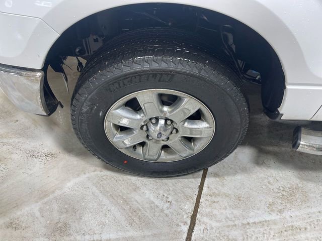 Used 2013 Ford F150 XLT w/ Luxury Equipment Group image 10