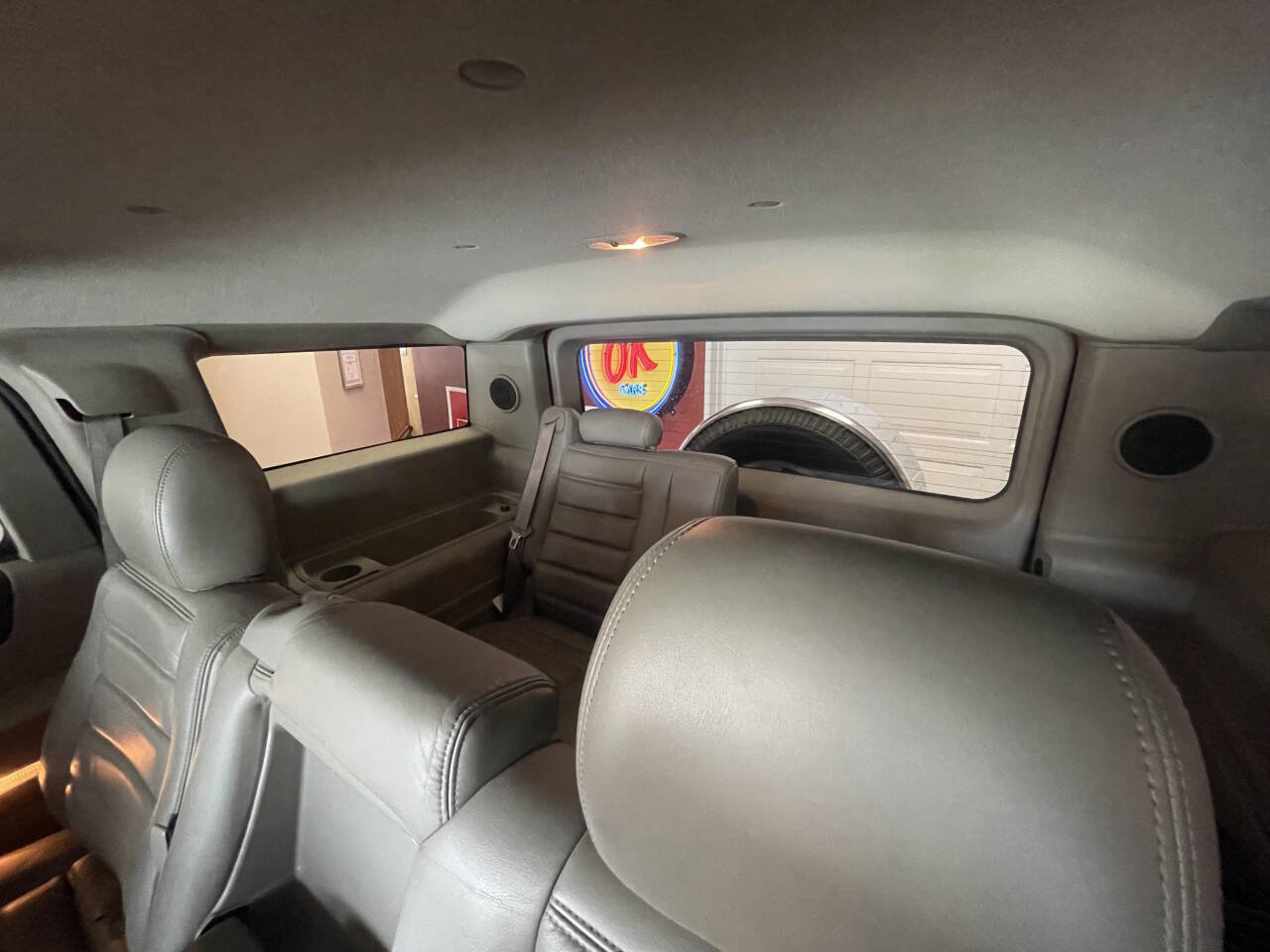 Used 2004 HUMMER H2 AWD/4WD image 30