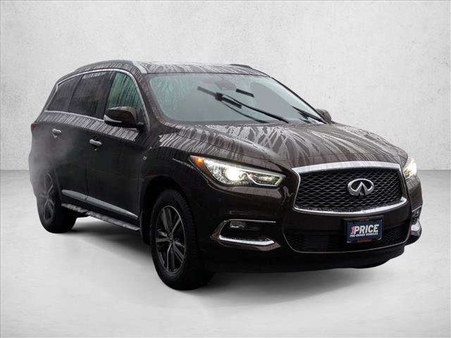 Used 2019 INFINITI QX60 Luxe w/ Essential Package image 3