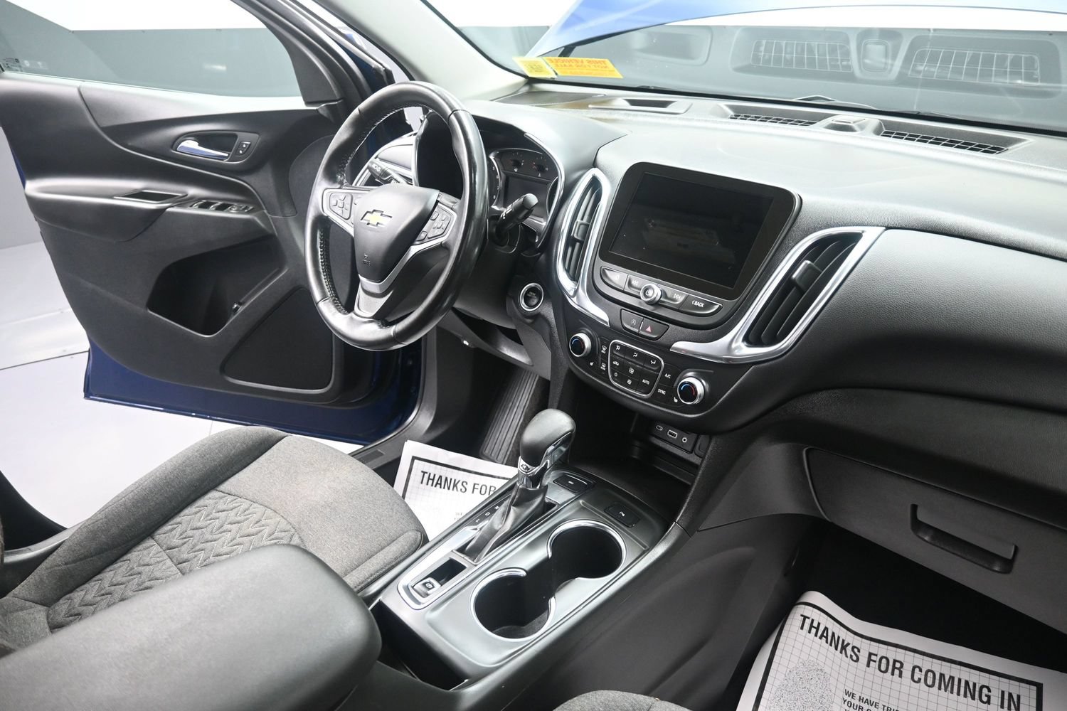 Used 2022 Chevrolet Equinox LT AWD/4WD image 23