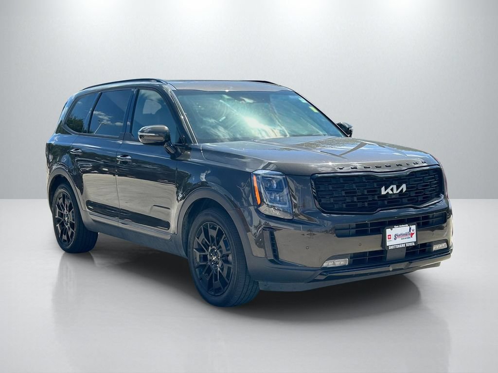 Used 2022 Kia Telluride SX w/ SX Prestige Package AWD/4WD image 3