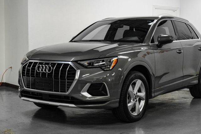 Used 2022 Audi Q3 2.0T Premium AWD/4WD image 8