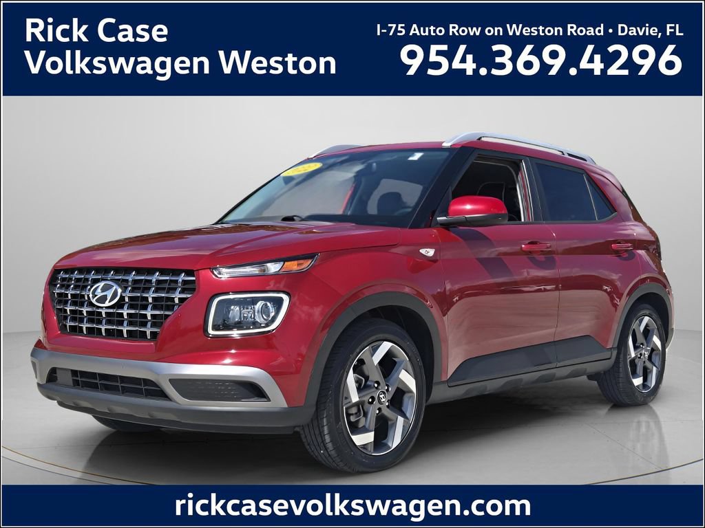 Used 2022 Hyundai Venue Limited w/ Cargo Package FWD image 1