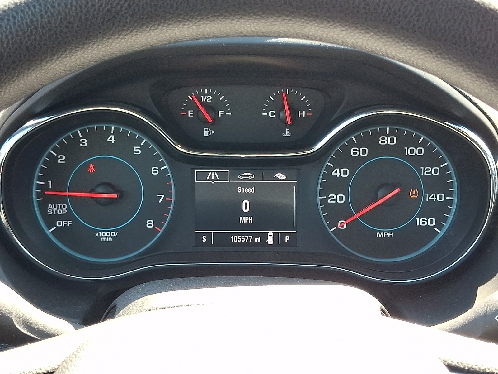 Used 2017 Chevrolet Cruze LT w/ Convenience Package FWD image 21