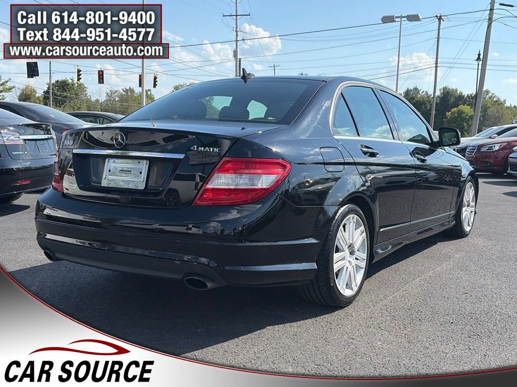 Used 2009 Mercedes-Benz C 300 4MATIC Sedan image 3