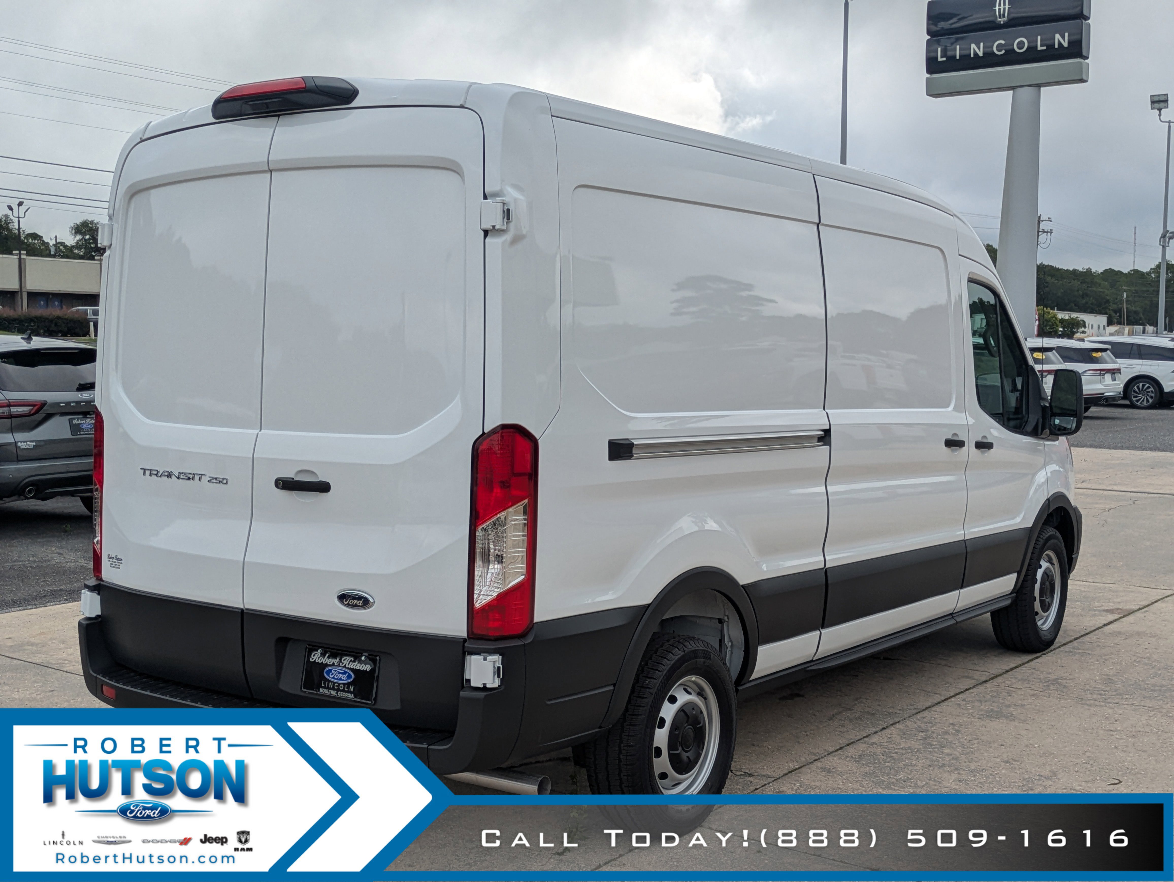 New 2025 Ford Transit 250 148 Medium Roof w/ Load Area Protection Package image 6