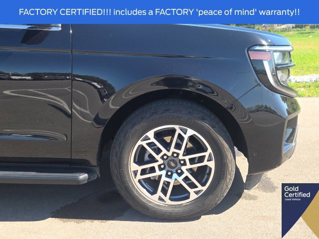 Used 2025 Ford Expedition Active AWD/4WD image 6