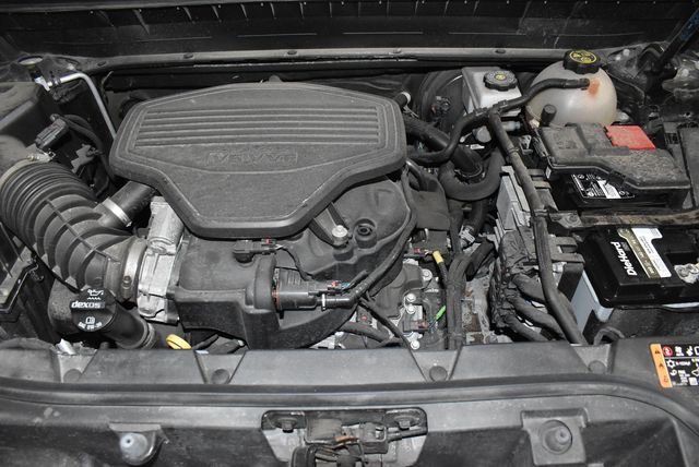 Used 2023 GMC Acadia SLT image 10