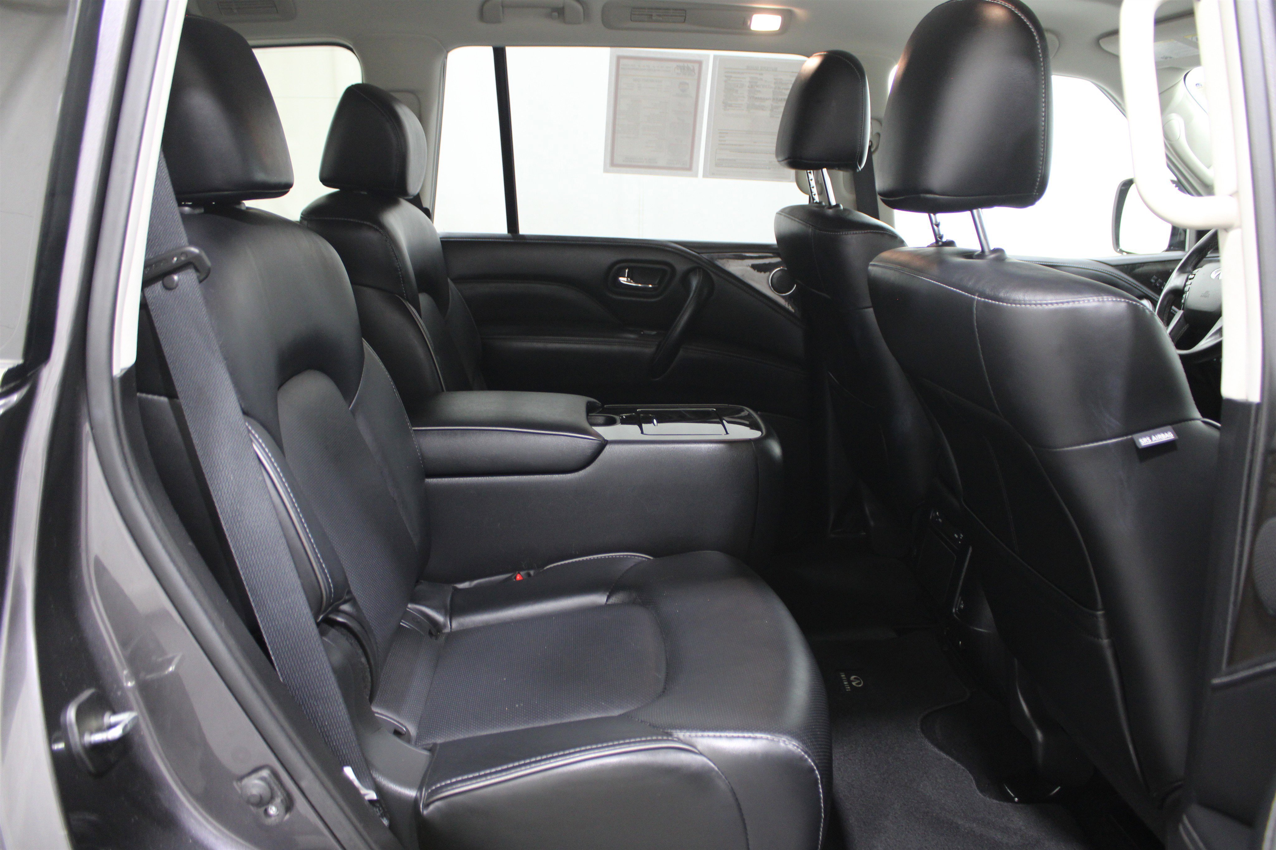 Used 2024 INFINITI QX80 Luxe image 31