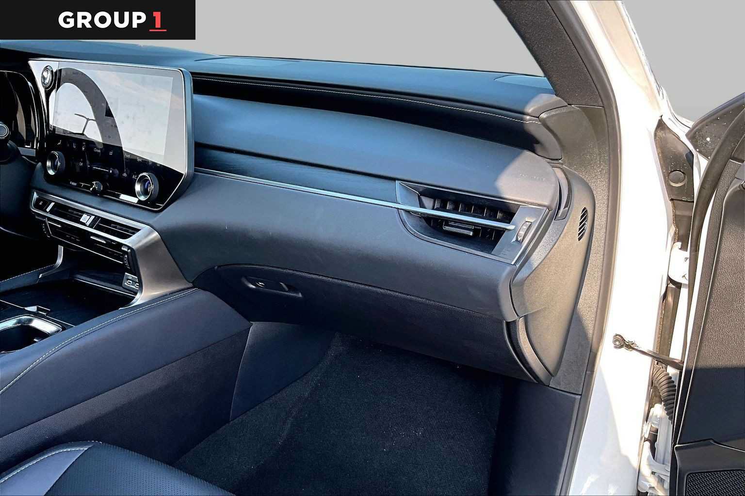 Certified 2025 Lexus RX 350 Premium w/ Convenience Package FWD image 16
