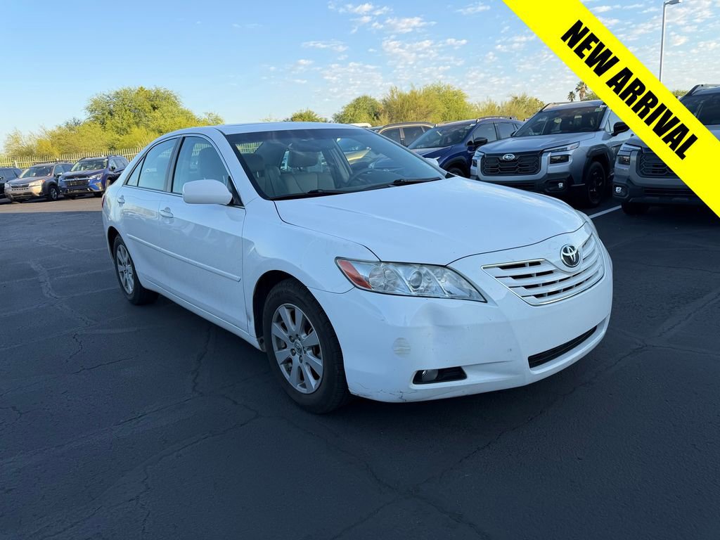 Used 2009 Toyota Camry XLE FWD image 1