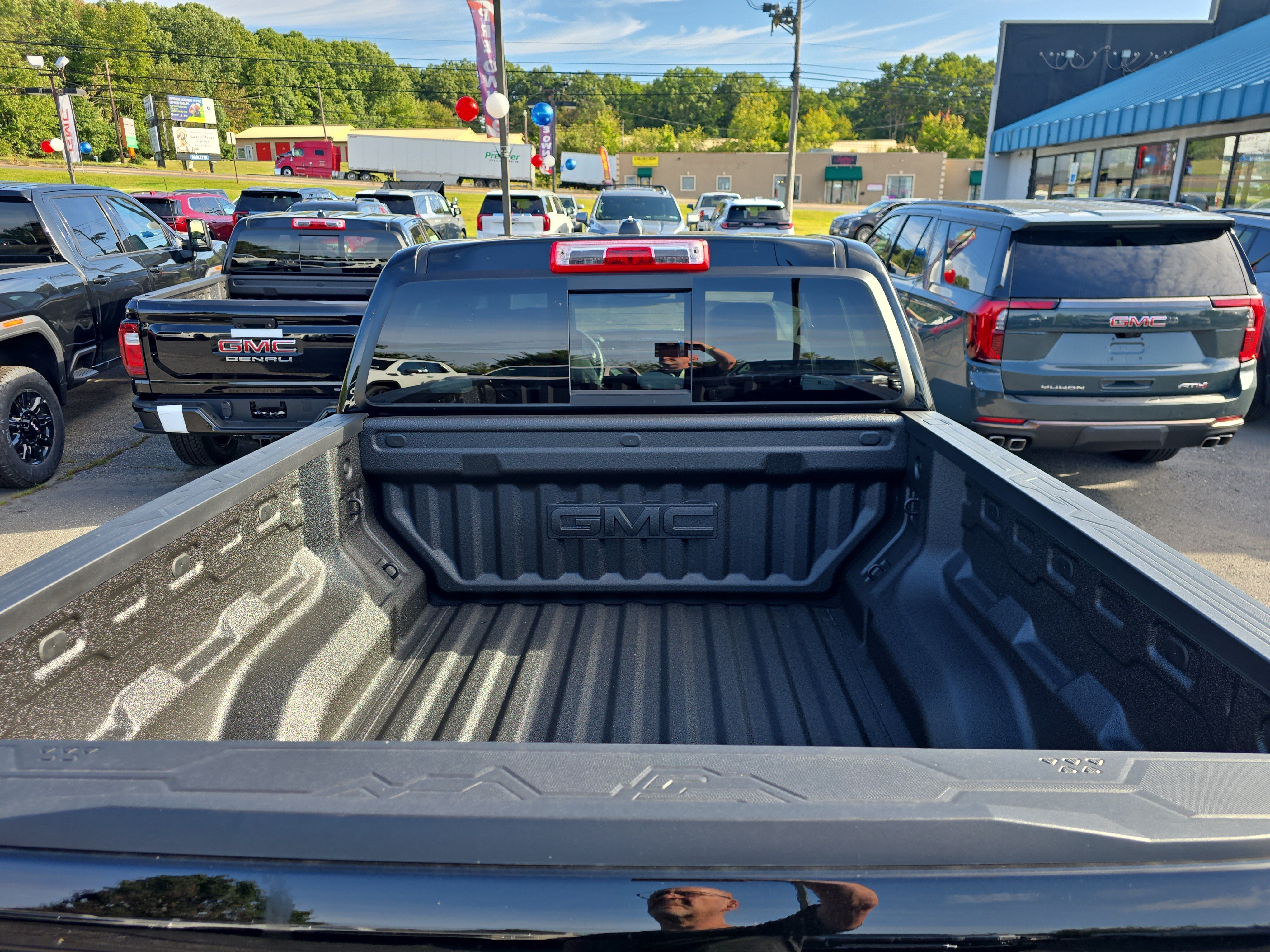 New 2026 GMC Canyon Elevation w/ Convenience Package AWD/4WD image 5
