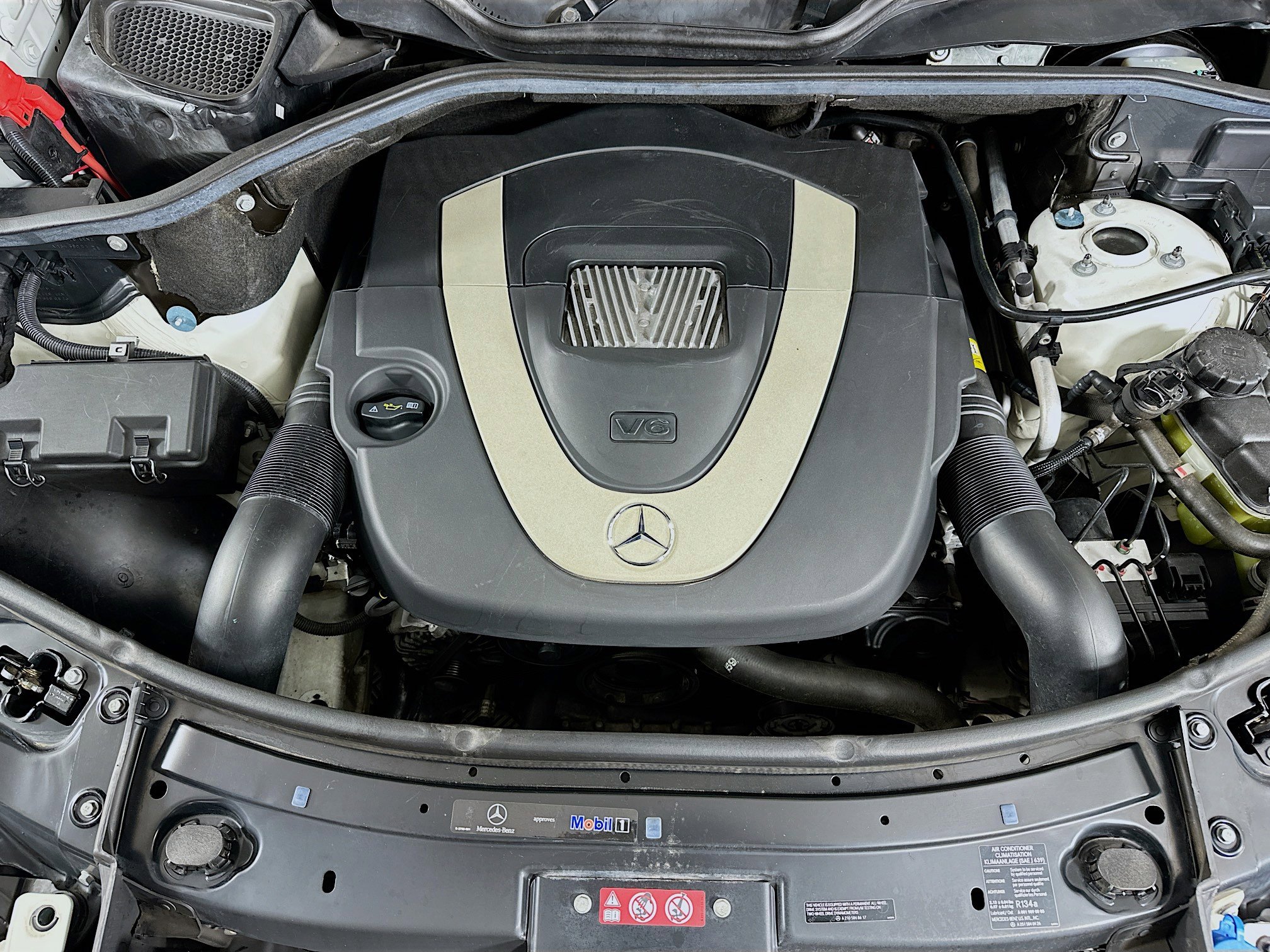 Used 2011 Mercedes-Benz ML 350 4MATIC image 34