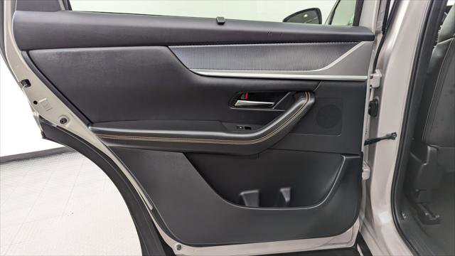 Used 2025 MAZDA CX-90 3.3 Turbo w/ Premium Plus Pkg image 16