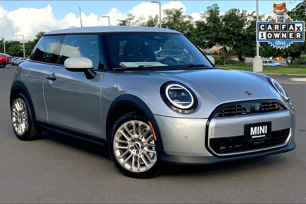 Used 2026 MINI Cooper S FWD image 1