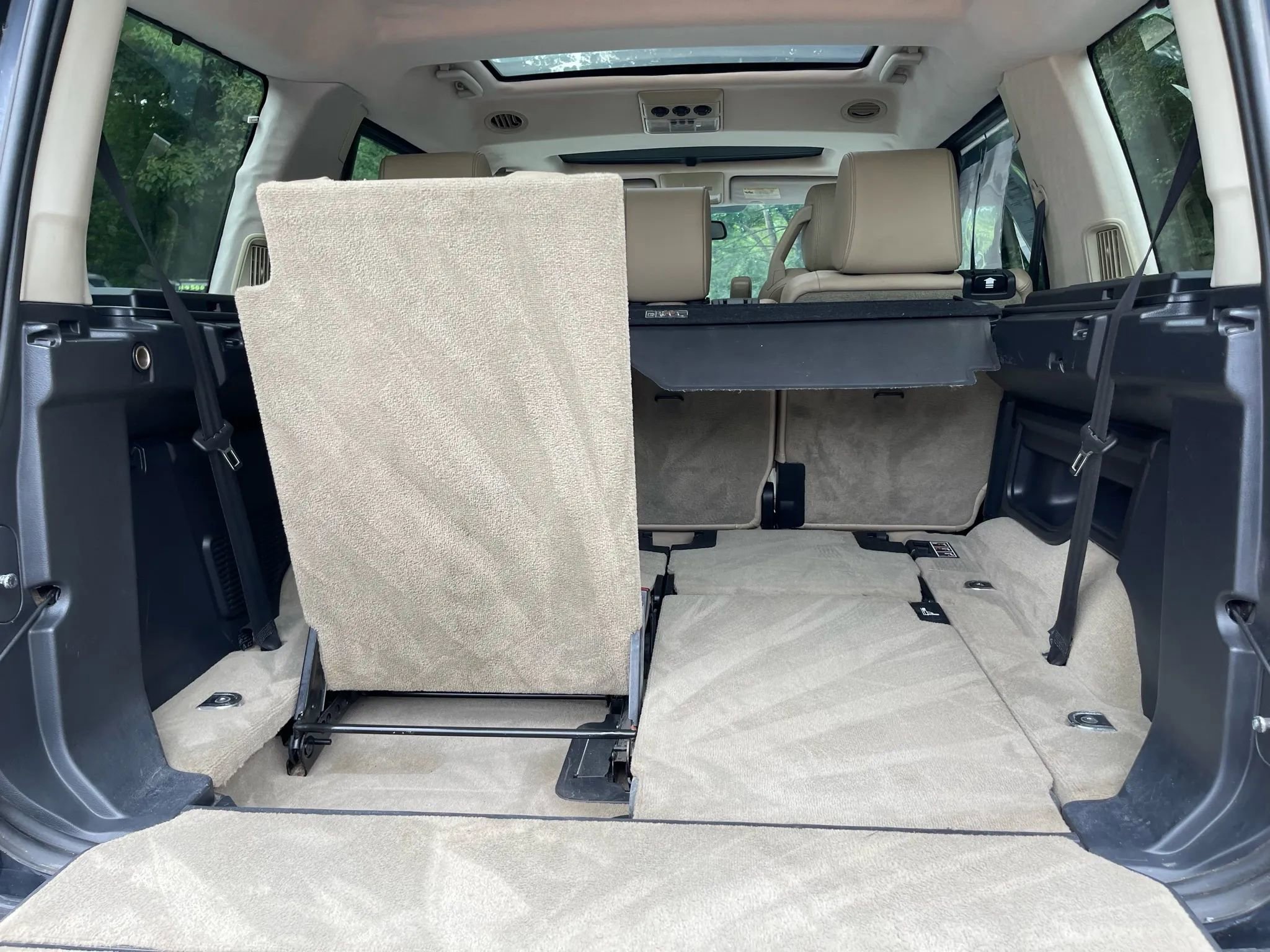 Used 2009 Land Rover LR3 HSE image 12