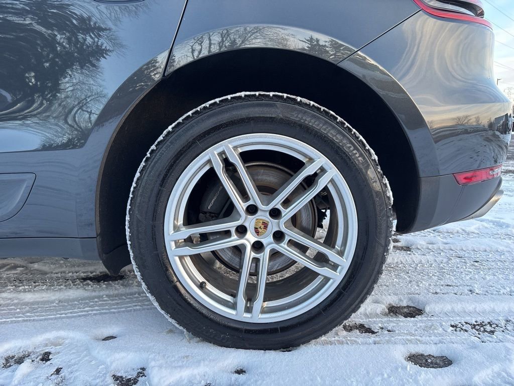 Used 2018 Porsche Macan Base image 35