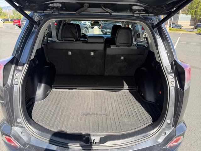 Certified 2018 Toyota RAV4 Limited w/ Advanced Technology Package AWD/4WD image 13
