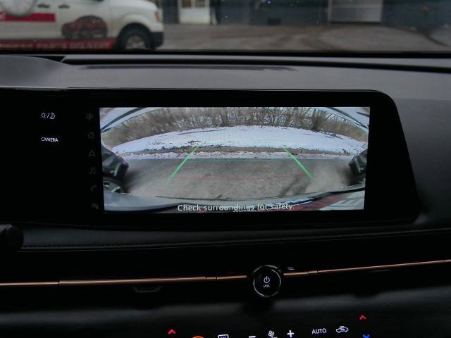 Certified 2023 Nissan Ariya AWD image 16