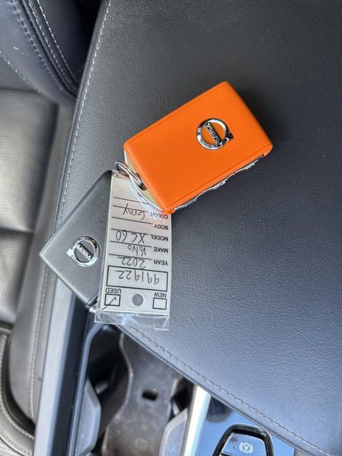 Used 2022 Volvo XC60 B5 Inscription FWD image 45