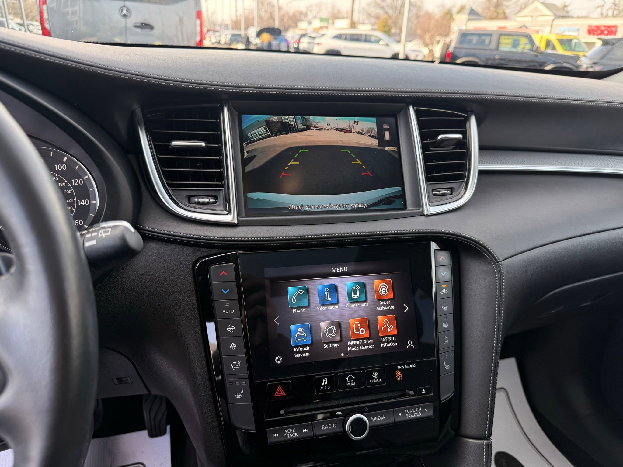 Used 2021 INFINITI QX50 Luxe image 45