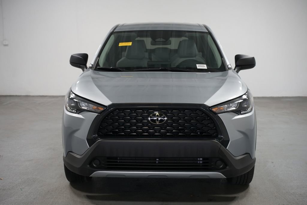 Certified 2024 Toyota Corolla Cross L image 2