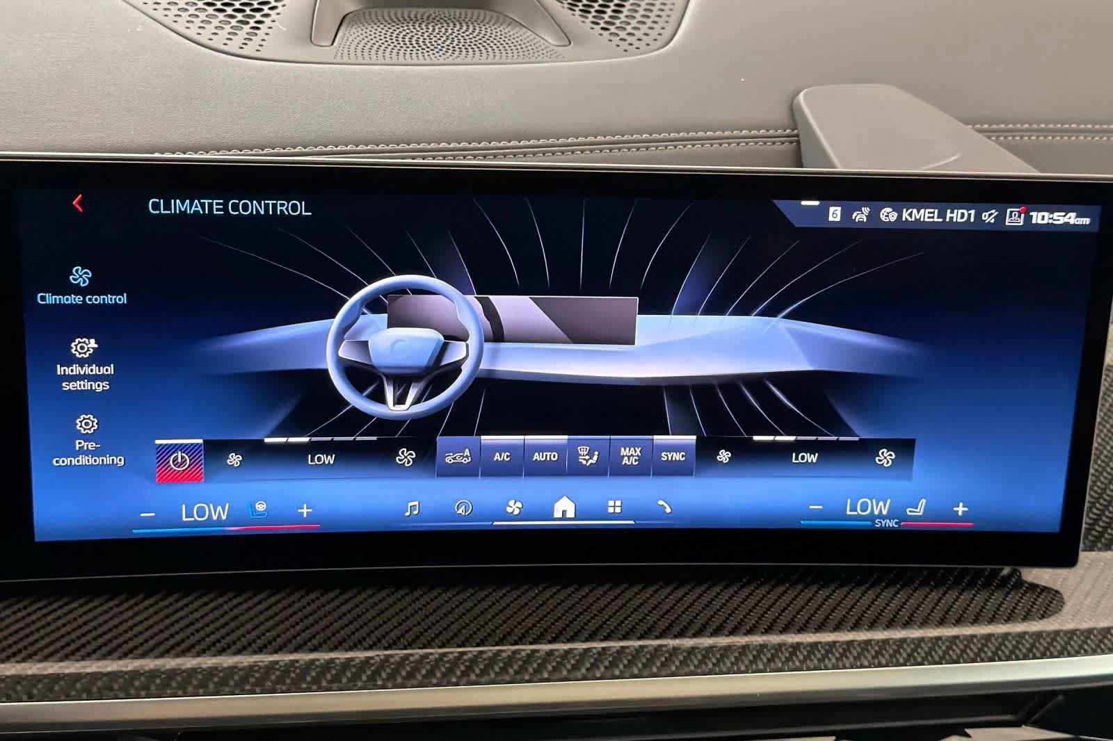 New 2026 BMW X6 M60i AWD/4WD image 21