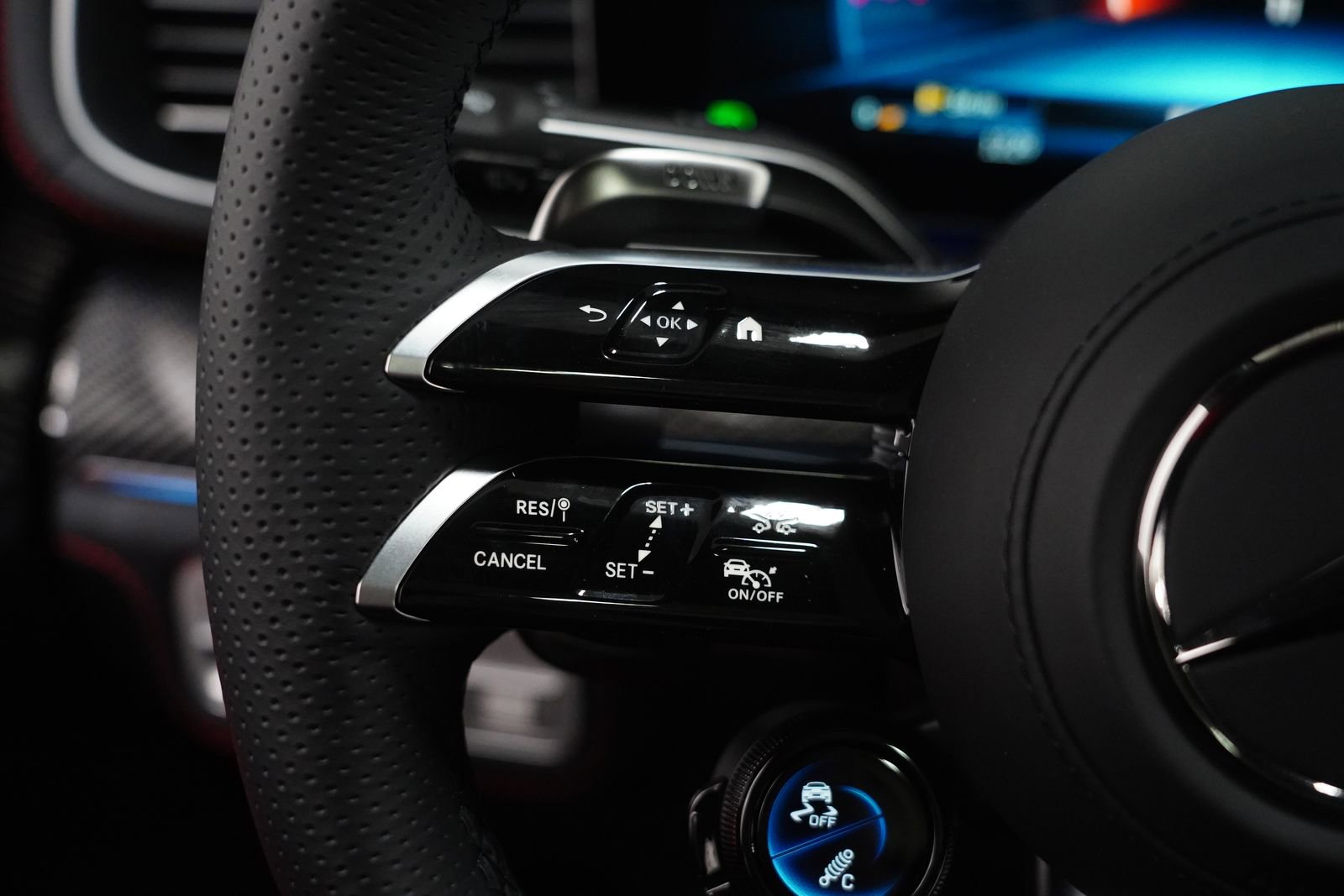 New 2026 Mercedes-Benz GLE 53 AMG 4MATIC Coupe image 20