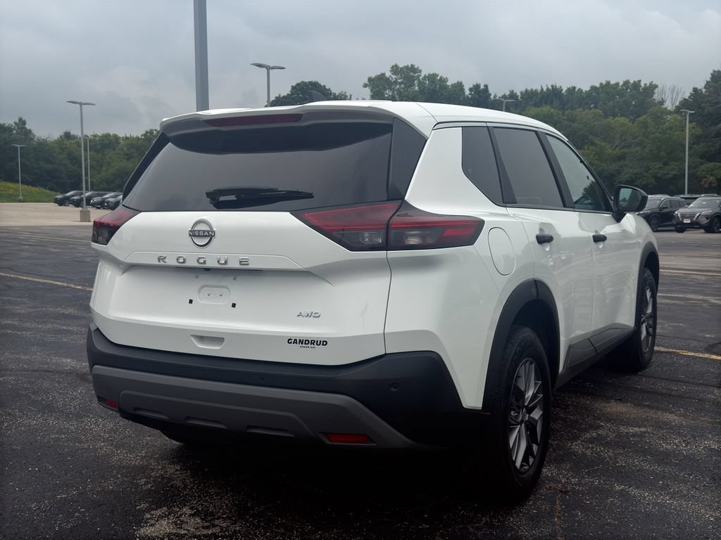Certified 2023 Nissan Rogue S AWD/4WD image 5