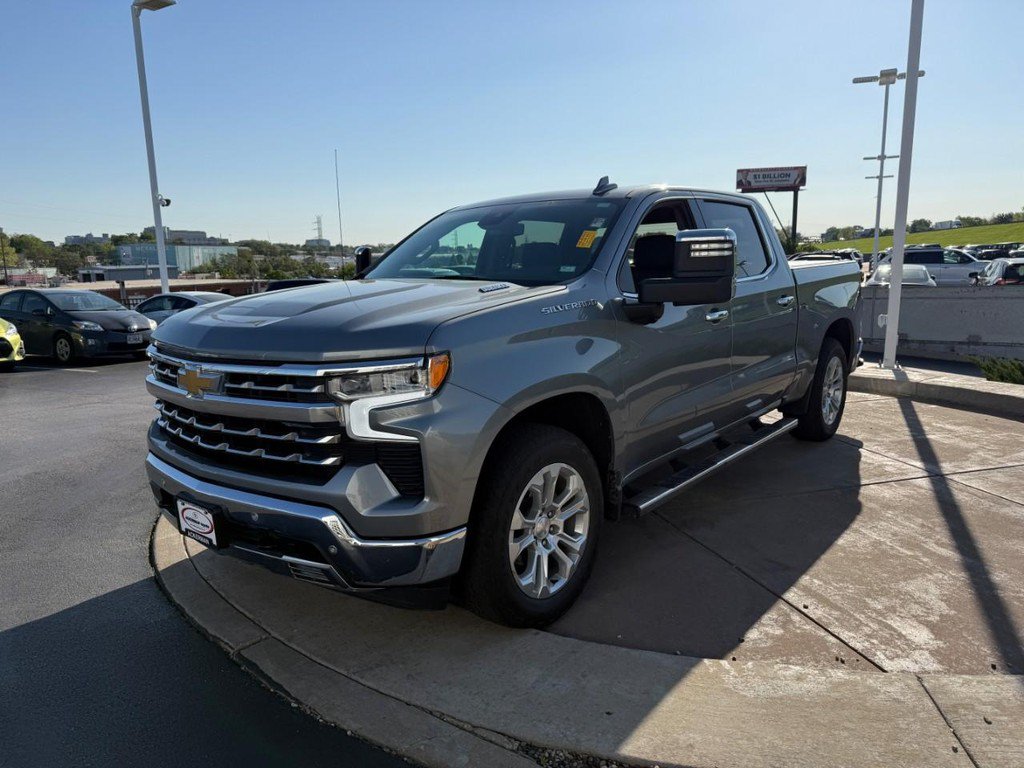 Used 2024 Chevrolet Silverado 1500 LTZ w/ Max Trailering Package AWD/4WD image 9