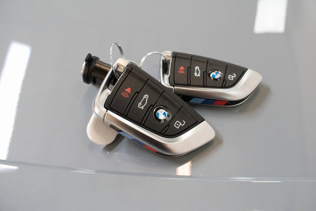 New 2026 BMW M3 w/ Executive Package image 27