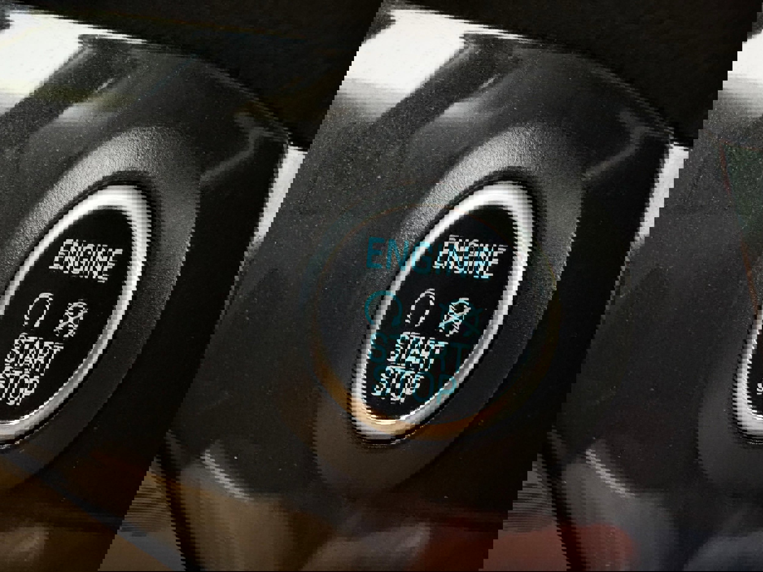 Used 2017 Ford Escape Titanium image 48