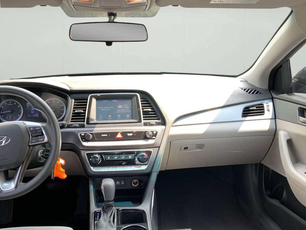 Used 2018 Hyundai Sonata SE FWD image 19