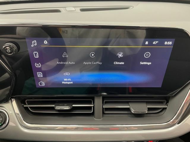 New 2026 Chevrolet Trax LT w/ Driver Confidence Package FWD image 4