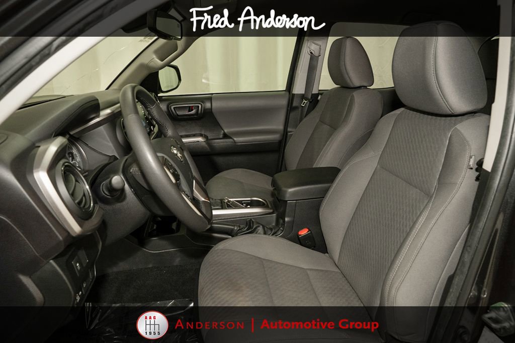 Certified 2023 Toyota Tacoma SR5 AWD/4WD image 9