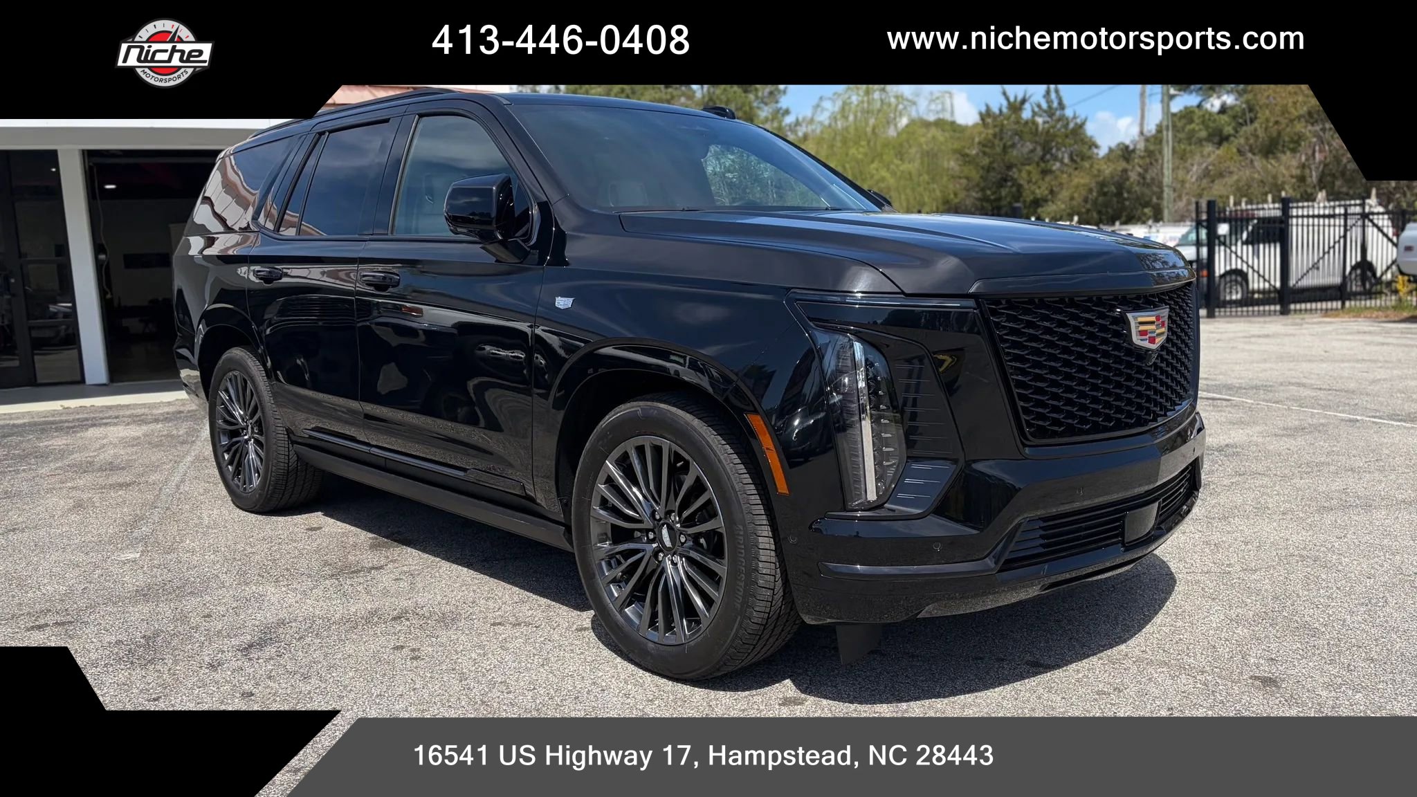 Used 2025 Cadillac Escalade Sport Platinum image 1