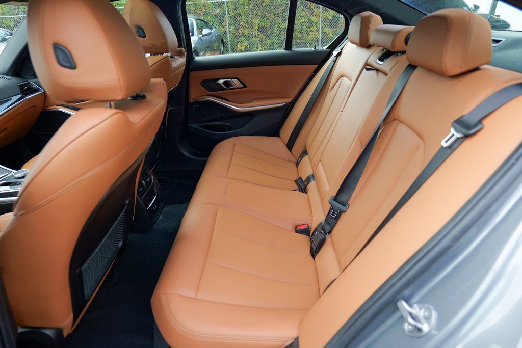 Used 2023 BMW 330i xDrive Sedan w/ Driving Assistance Package image 26