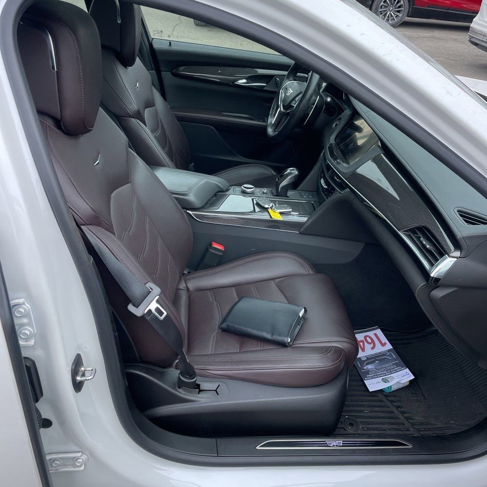 Used 2020 Cadillac CT6 V image 7