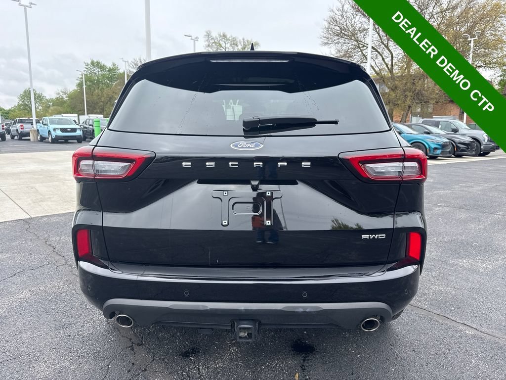 Used 2024 Ford Escape ST-Line Select w/ Tech Pack #2 AWD/4WD image 7