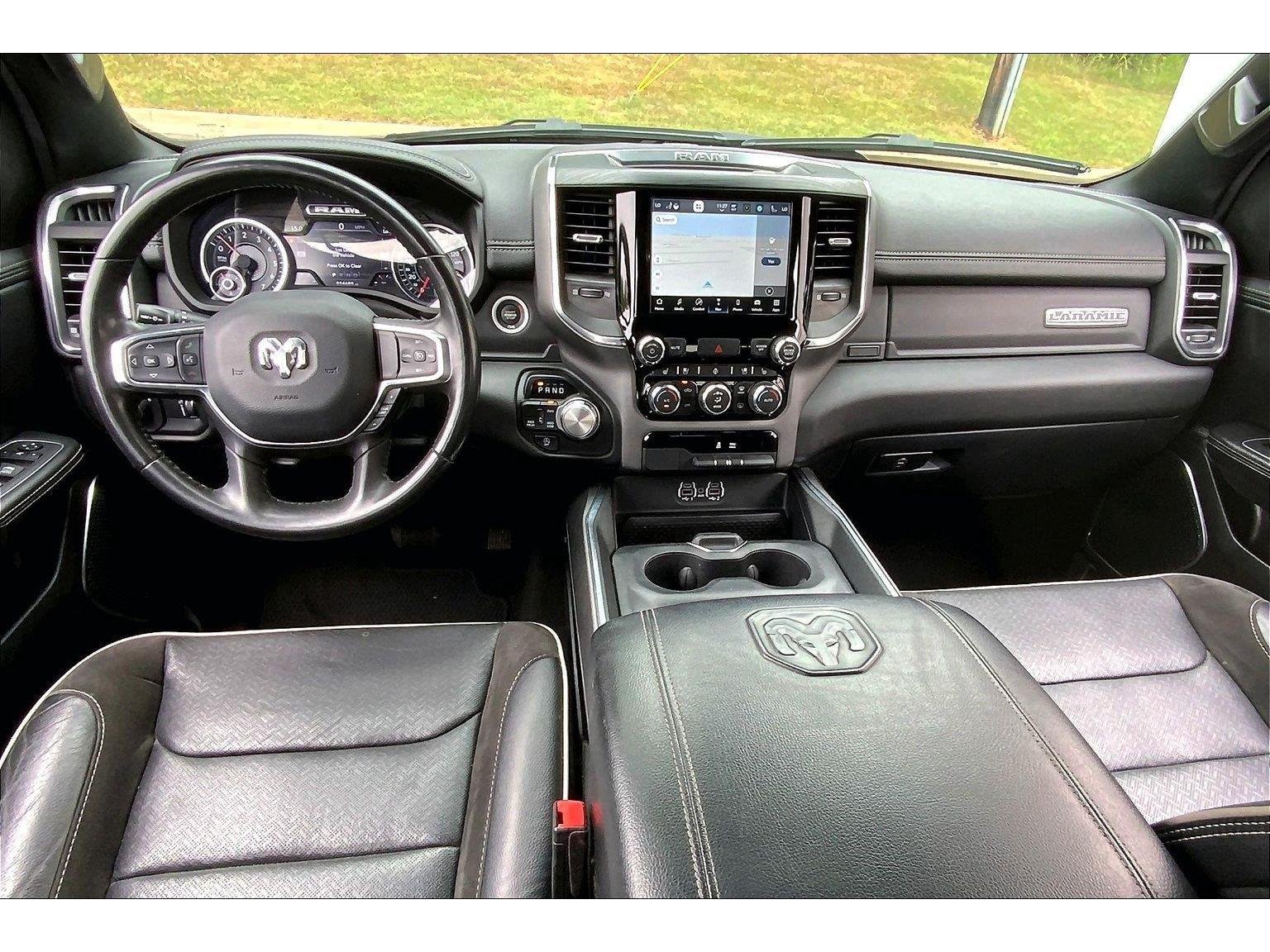 Used 2024 RAM 1500 Laramie AWD/4WD image 14