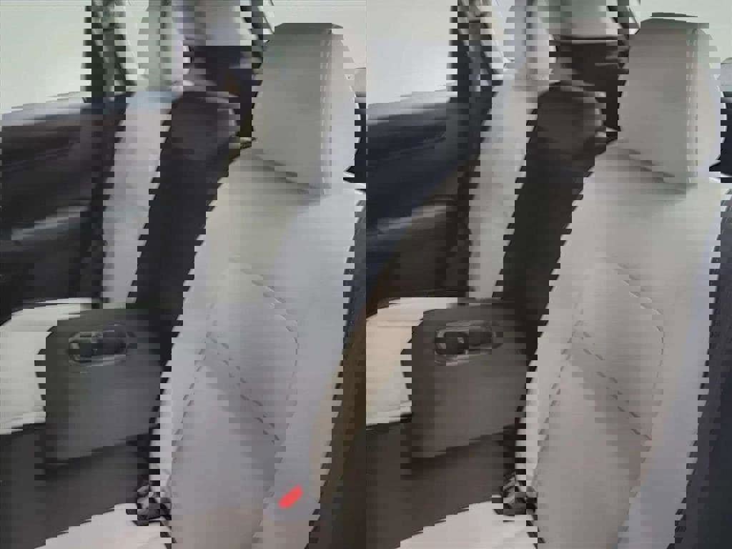 Used 2024 Honda CR-V LX image 18