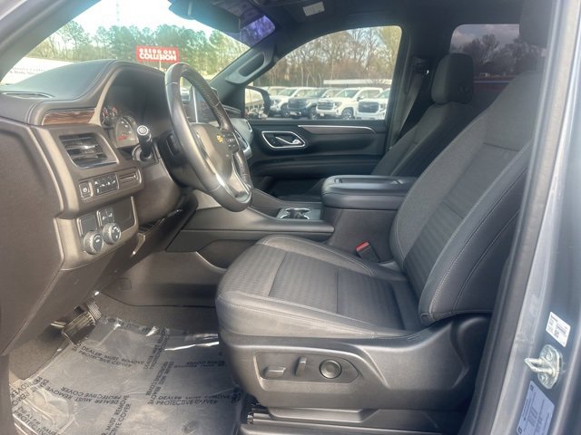 Used 2021 Chevrolet Suburban LS w/ Driver Alert Package image 8