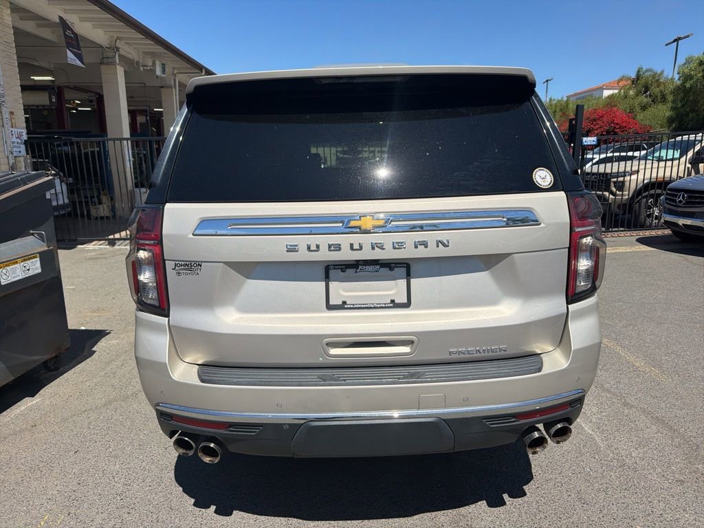 Used 2021 Chevrolet Suburban Premier image 5