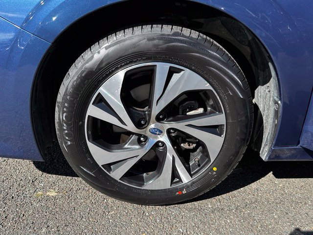 Used 2021 Subaru Legacy Premium AWD/4WD image 31