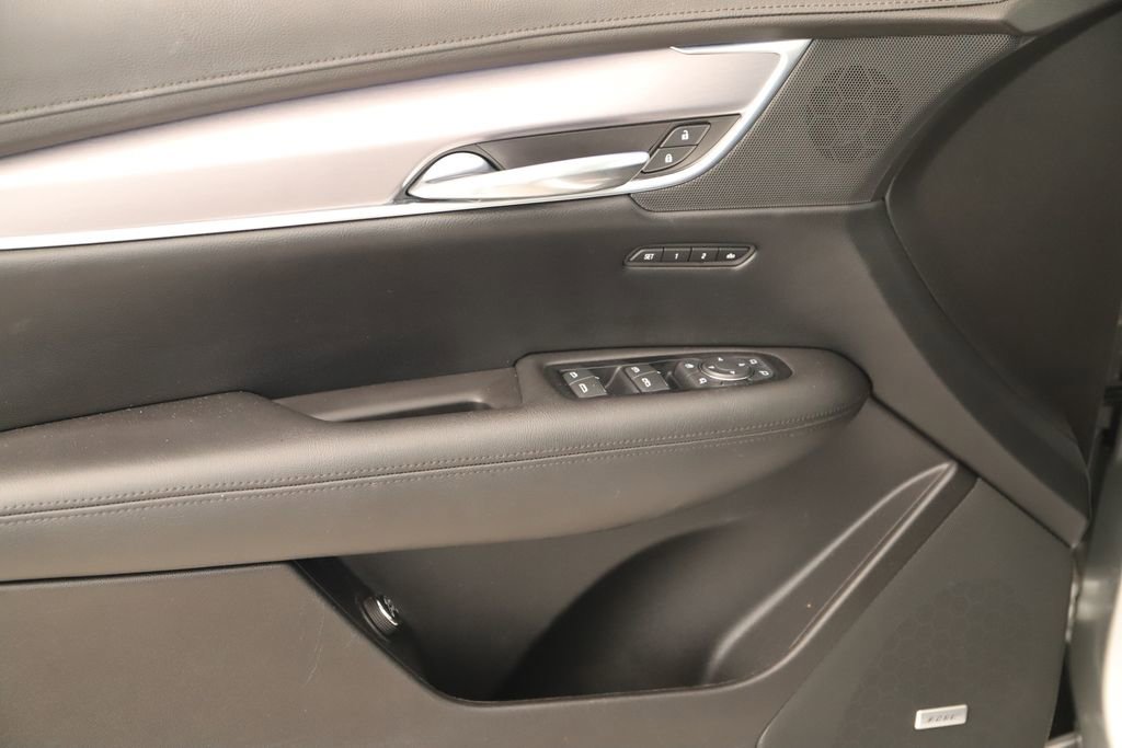 Used 2019 Cadillac XT5 Premium Luxury FWD image 22