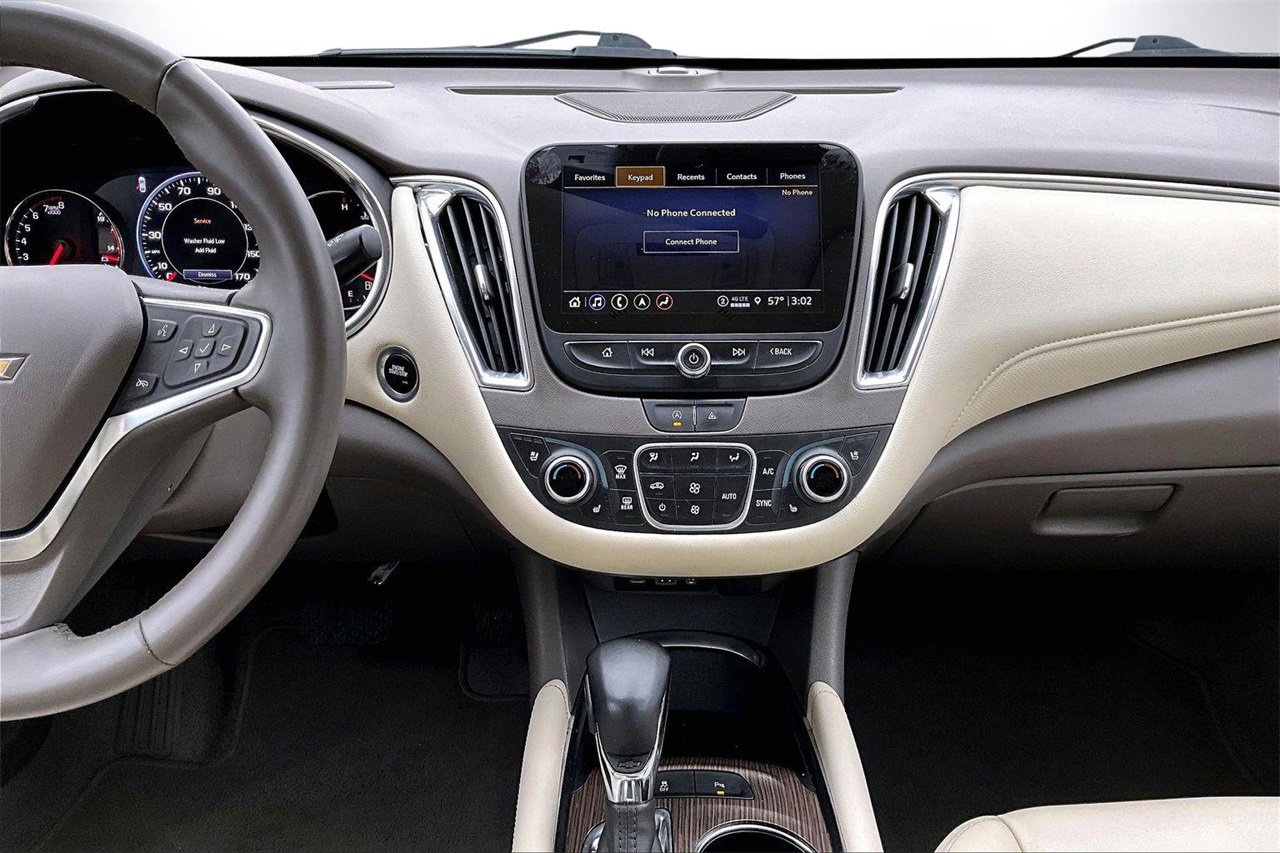 Used 2024 Chevrolet Malibu LT image 12