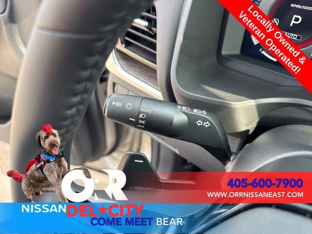 Used 2026 Nissan Rogue Platinum w/ Platinum Premium Package AWD/4WD image 17