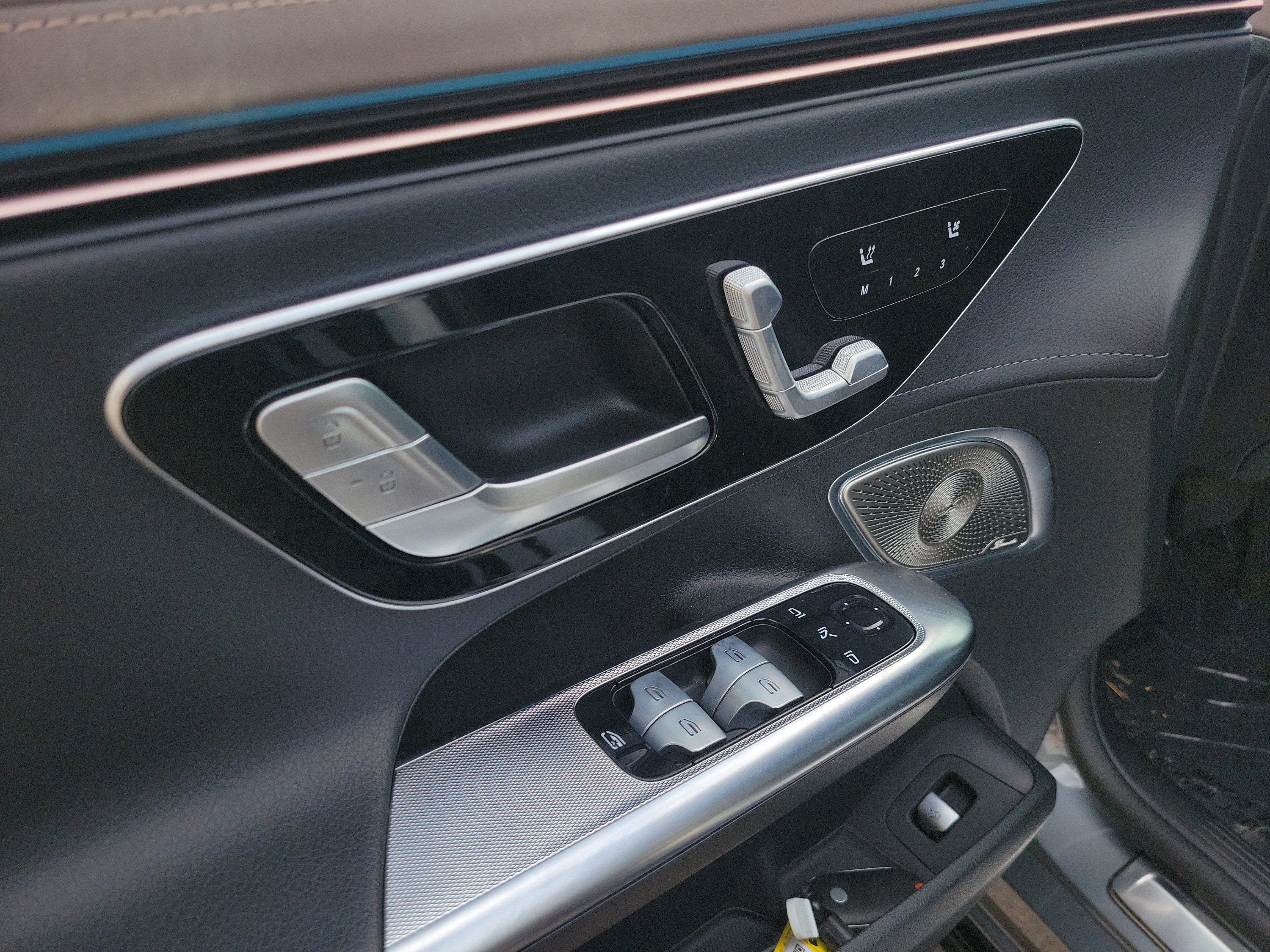Certified 2023 Mercedes-Benz EQE 500 4MATIC Sedan image 17