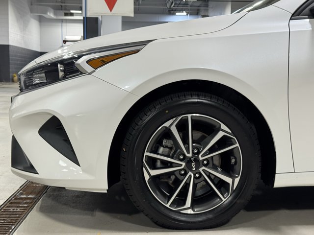 Used 2022 Kia Forte LXS w/ LXS Technology Package FWD image 28