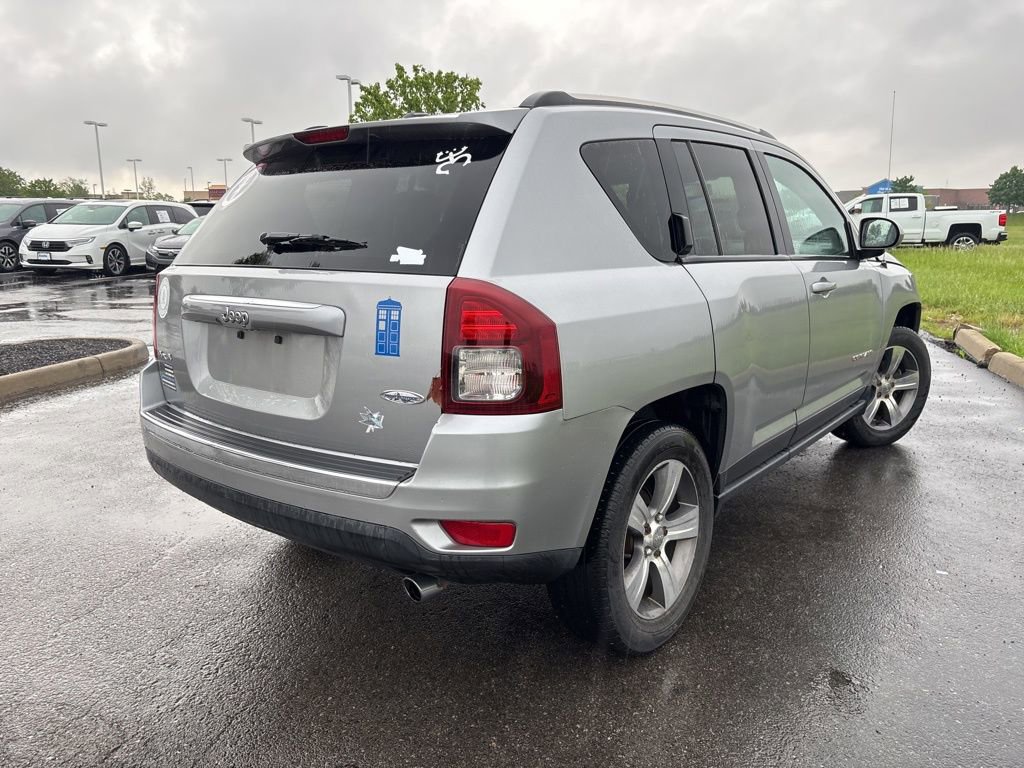 Used 2017 Jeep Compass High Altitude AWD/4WD image 12